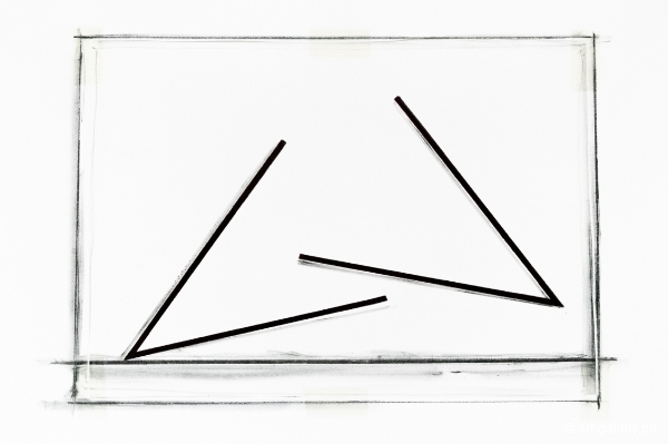 VENET Bernar - Position of two acute angles of 42,5° each